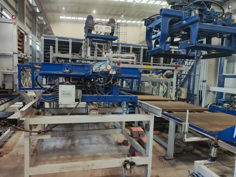 Cách chọn nhà sản xuất máy tạo khối phù hợp cho dự án của bạn