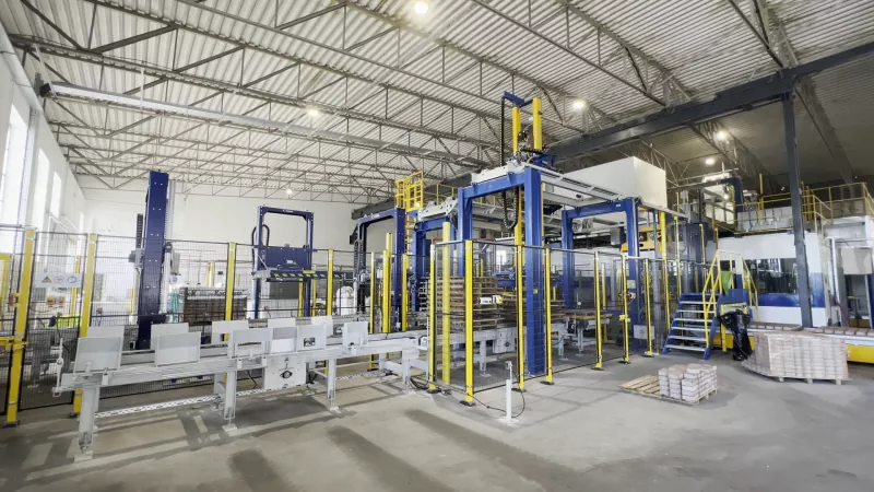 ZPB KaczmareK nâng cấp sản xuất bê tông ở Ba Lan bằng máy tạo khối Zenith 870 mới